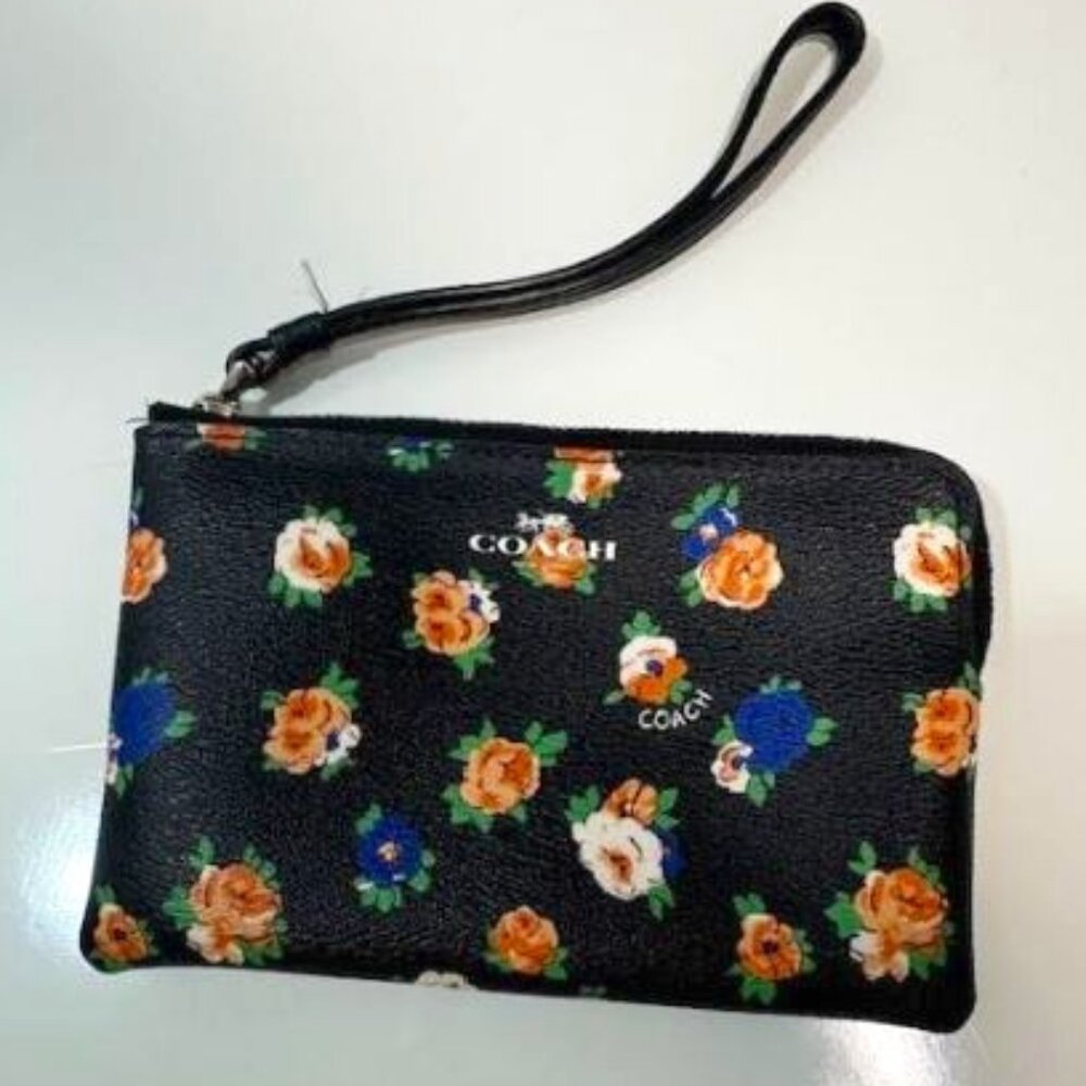 Coach Corner Zip Wristlet